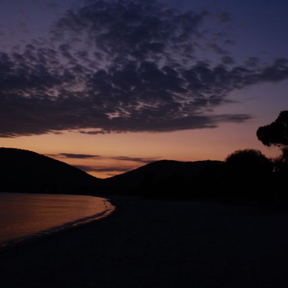 Spiaggia di Mugoni al tramonto